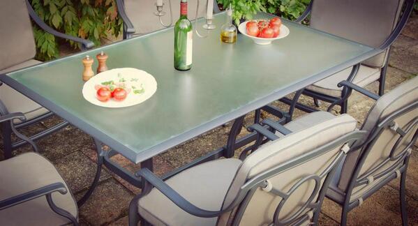 VerdonGrey's tweet image. #Designerdining #Gardens #Happyfriday