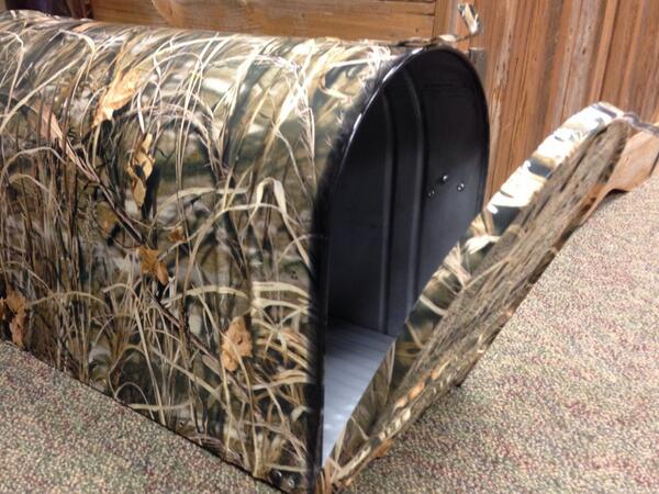 Hallmark's tweet image. We're working w/ the owners of this mailbox today. Any guesses who? #BirthdayFail -jt