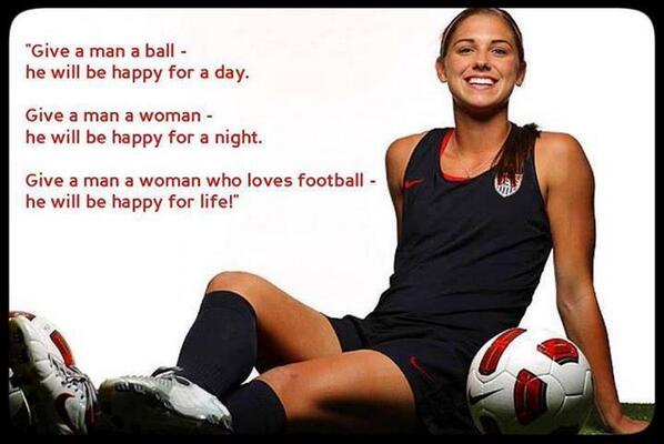 FootballFunnys's tweet photo. Men, woman &amp; football! http://t.co/Jde8MeQI8S