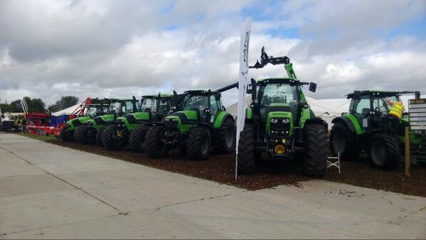 Set up &amp; ready at the National Ploughing <a href="/NPAIE/">National Ploughing</a> lots of new shiny Deutz-Fahr tractors inc the new 5,6 and 7 seriesTTV