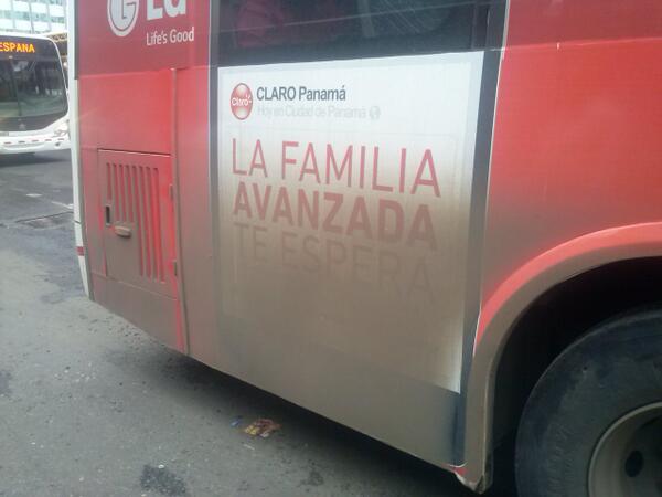 Cobran unbillete x forrar sus buses d publicidad y no c acuerdan d lavarlos pa q c vea @MetroBusPanama <a href="/vigilantepty/">Vigilante PTY®</a>
