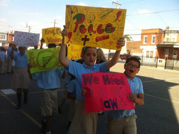 stantonaps's tweet image. Memphis Street students rally for PEACE