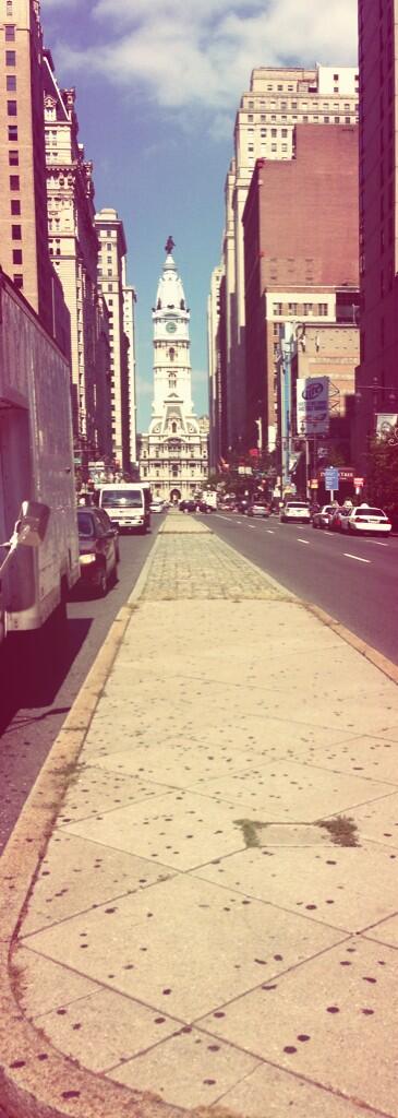 It's a beautiful day in the city! #FallInPhilly #CityHall