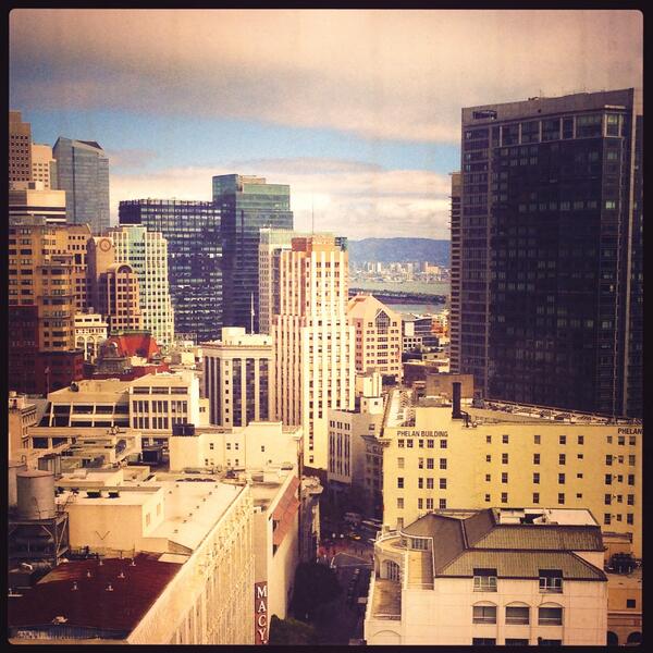 LKPtweets1's tweet photo. Found the better view #DMSF http://t.co/RVALRN5kXL