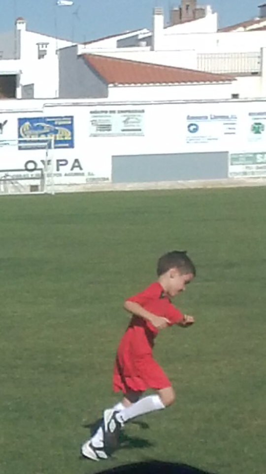 _de_vino's tweet photo. El futuro del Berlanga jajaja 2 golitos en su debut el tío!! ;) http://t.co/NZjRlStLZt