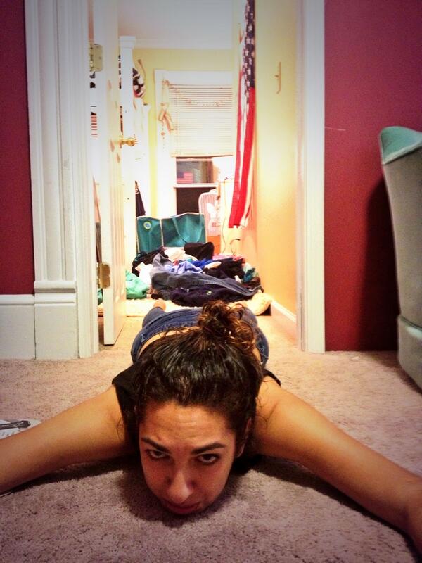 kmullski's tweet photo. when @carejayy doesn't know what to wear... http://t.co/FX2kn5BnpH