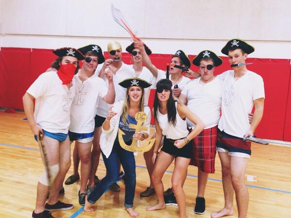 cuteandnice6969's tweet photo. If you're wondering what a dream team looks like, here ya go. @UNLanchorsplash #aquaholics http://t.co/aEncwPq4tR