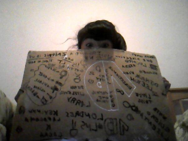 always_johnson's tweet image. #OneDirectionEnCocaColaFM ESTA ES MI CARPETA DE DIBUJO LLENA DE COSAS DE 1D #webcamtoy