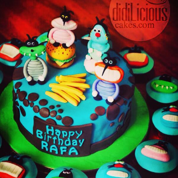 didiLiciousCake's tweet photo. Oggy &amp; Crocs Cake http://t.co/mS8csj9n48