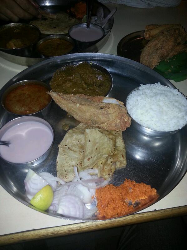 porkoholic's tweet image. The delicious #kalejithali #bombilfry at #sadichha