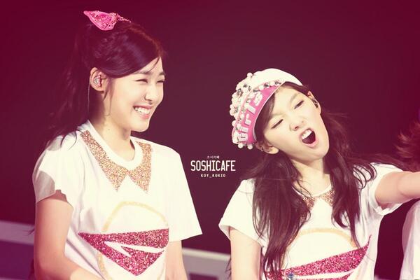 roxy_sakuma's tweet photo. Taeny <3 LOL http://t.co/NqUarwNTYI