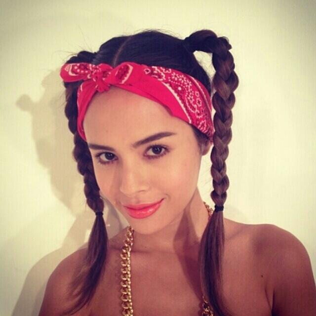 魔法のヘアアレンジ 海外ガールのバンダナ Amp ツインテールの三つ編みスタイル T Co Shyfd8n1jr Twitter