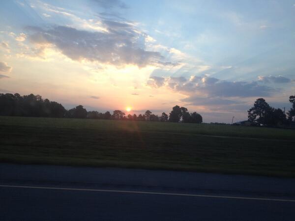 03supermom's tweet photo. Sunshine Baby!! http://t.co/eytnvjI3Qc