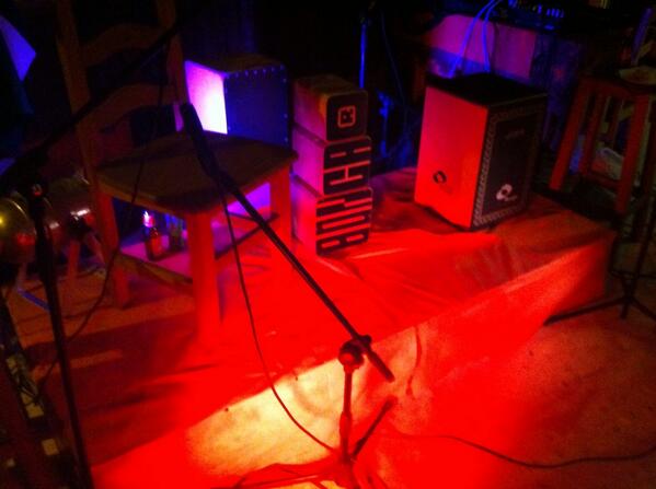 SVRG_Produccion's tweet photo. Buen concierto anoche de @Mitad_Doble  ... Estaremos pendiente del próximo concierto!! http://t.co/lo8z5G425g