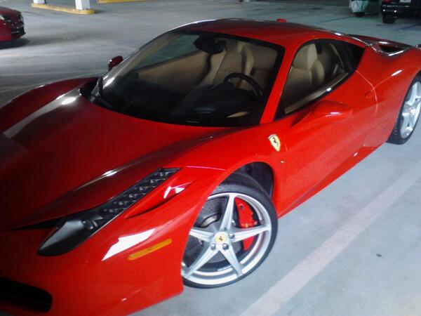 IAMROCITMAN's tweet photo. Wat u think I Rap 4?? 2 Push a F*ยขkN Rav-4!? #AMBITION #LEVELS #BRACKETZ #RedRarriPeanutButterInsidez http://t.co/R2klfrawQW