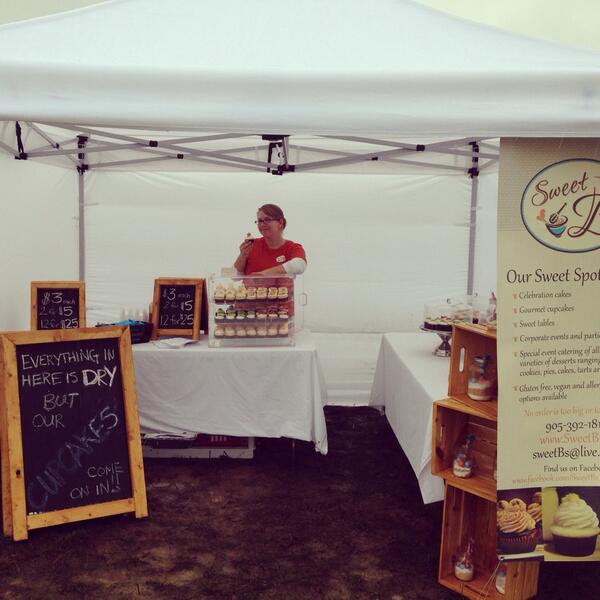 amanda7aguiar's tweet photo. #Ribfest http://t.co/Xn6cnCFS40