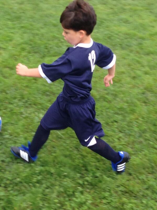 jvolps21's tweet photo. And so a long career in sports begins....U5 baby! http://t.co/UIP8443Ot6