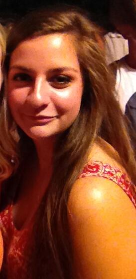 honeybaked_cam's tweet photo. @nicolechauvin  "you look better when you smile " #emotional #smile #nicole http://t.co/pTcRtblIG2