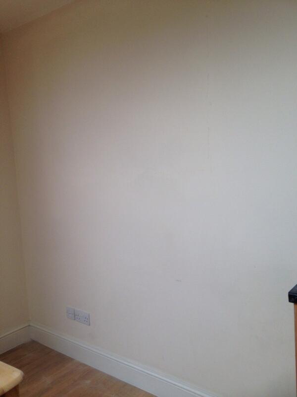 AffordableMgt's tweet photo. Touching up a 2 bedroom property at #Brixton http://t.co/8JCeXz7fwS