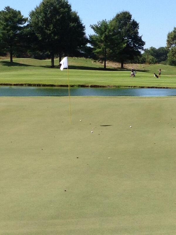 bflivescoring's tweet photo. That's why they are playing 1 on the top three teams. 3 great tee shots @VandyWomensGolf @uclawomensgolf @ASUGOLF http://t.co/yTbzDZa2TQ