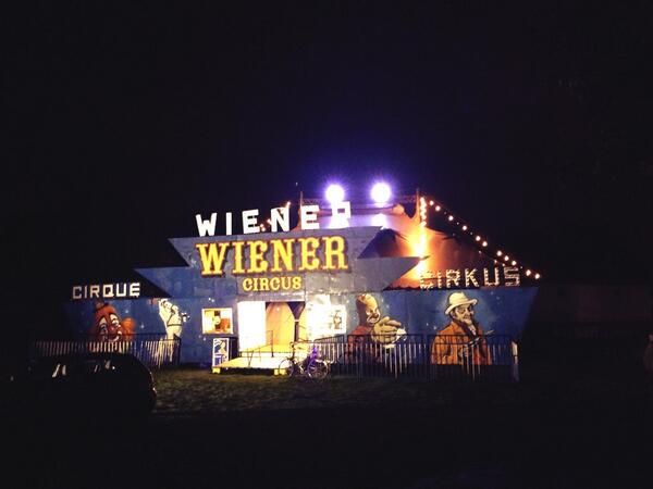 Wiener_Circus's tweet photo. At #Grimbergen until Wednesday! Come and see at Guldendal! http://t.co/ByHaQUb93P