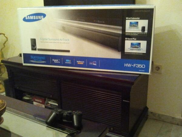 AleParra85's tweet photo. El cine en casa.. Ahora si, los vecinos me van a odiar!!...jajja http://t.co/sQD64BVWWa