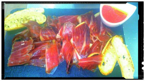 La Comanda Gastrobar tweet media
