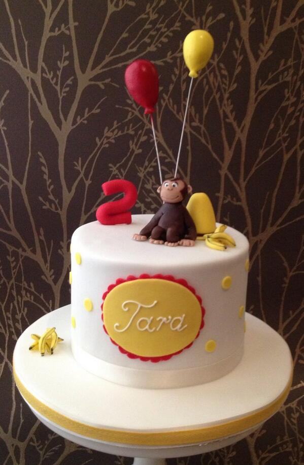 #curious George #simple #clean #monkey #kids #birthday cake #white and yellow