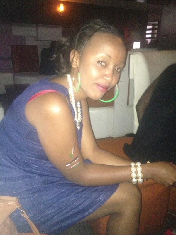 BOSS_MOG's tweet photo. @seremon u looking fabulous ubaya ya kualika gud looking woman Kwa birthday http://t.co/AaEa6KLTFG