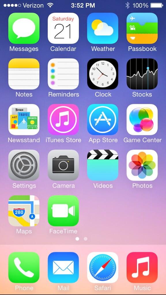 madelineloe's tweet photo. First tweet from my I Phone y'all!!! http://t.co/naGhdWFKoh