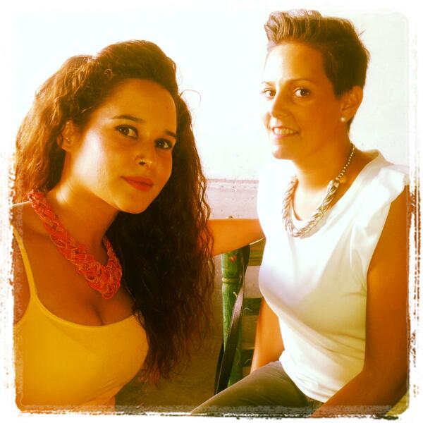 catalana_sanche's tweet photo. De fiesta!!! http://t.co/5E4y7iiC6W