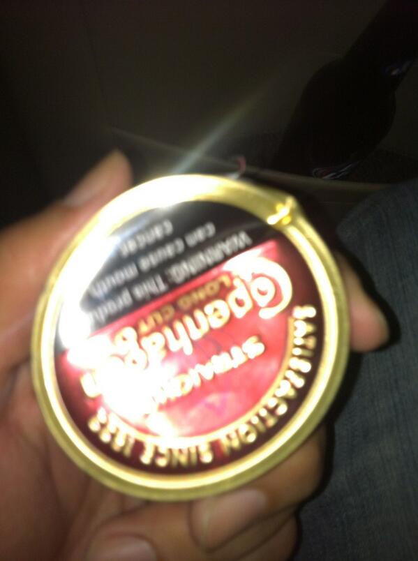 SalSwayze's tweet image. #DipProblems #DentedTin