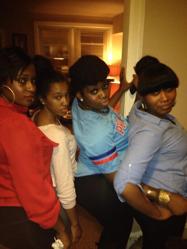 _JusTati's tweet photo. My day ones, http://t.co/CF8jpSIQ4d