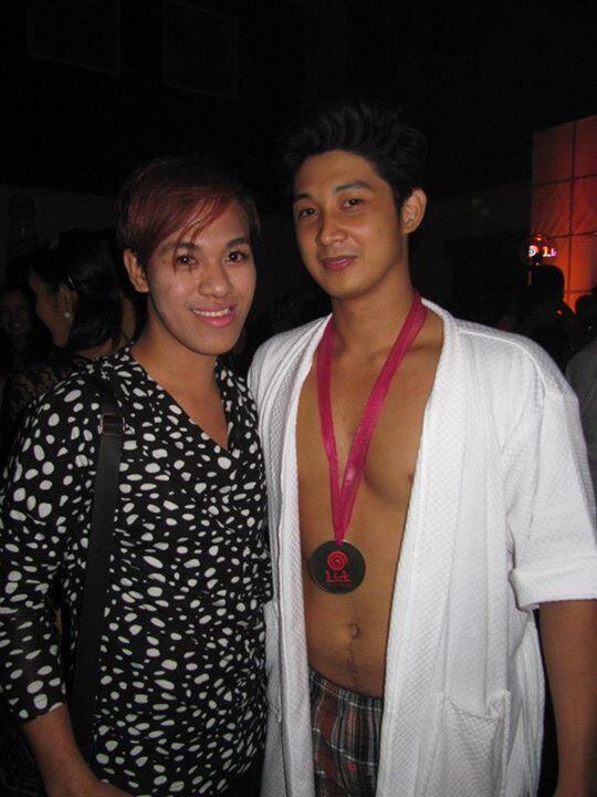 itzmealfie's tweet image. Ooozzzing .... #CosmoBachelorBash2012 @cosmo_ph  #freeticketpleassee