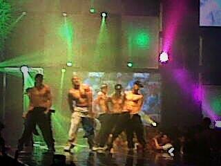 itzmealfie's tweet image. Magic Mike Theme last year , whats the theme for this year ?? @cosmo_ph  #CosmoBachelorBash2012