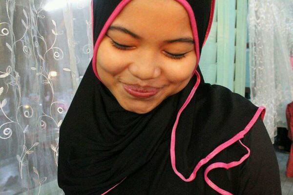 haidaa_'s tweet photo. bibirbibir nya nak kemanee nok! ! !! mate kelips kelips macams puki mak ko--.:; http://t.co/uyxhJJ7iTj
