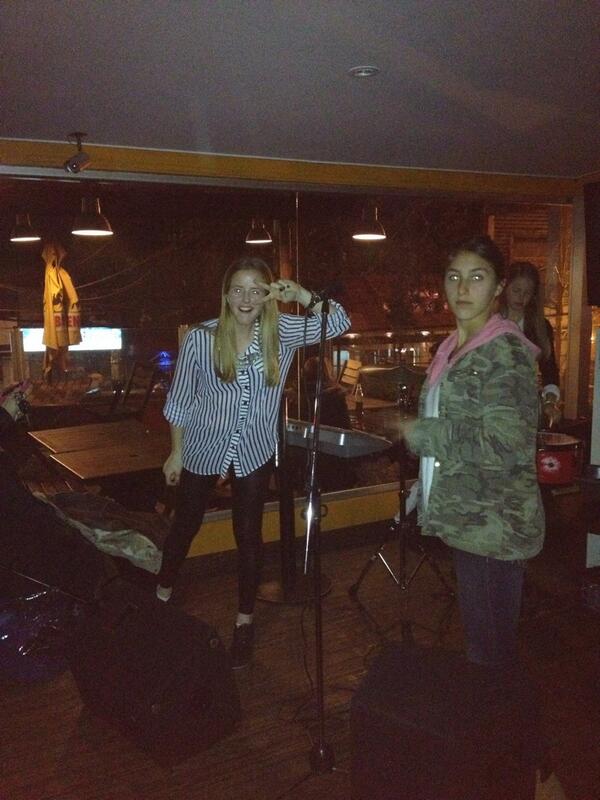 KemasdaKMD's tweet photo. Preparando todo, los esperamosss!!! #marotes http://t.co/SZStTdB9Ku