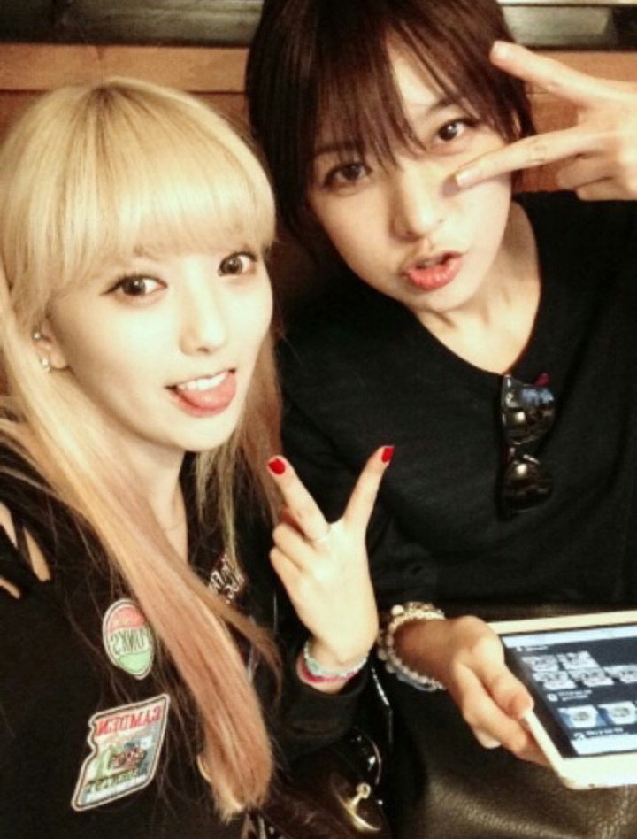 BUvVi8pCIAAA-bV.png:large