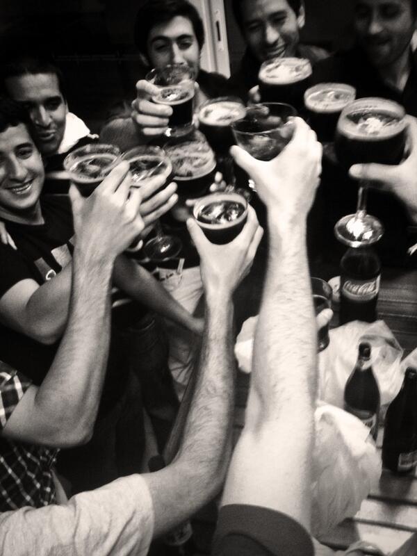 jonabs9's tweet photo. Brindis @UfastaFutbol @TinchoCabrera5 http://t.co/5g7atgPBBz