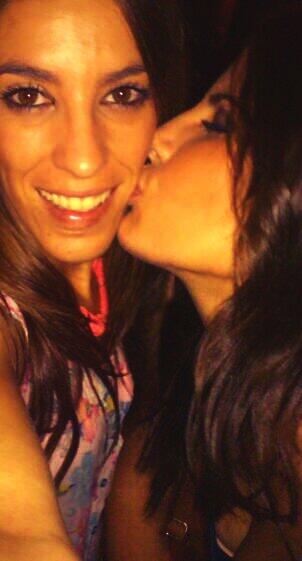 patriciadl1989's tweet photo. Buenas noches con la compañía de lo mas presioso :) @marquez_si. #tequieromucho #SonarNoCuestaNada http://t.co/BXvWsXk4eY