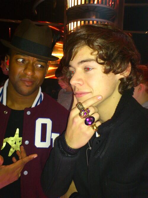 jawaadsbotilia's tweet image. harry styles or perrie edwards
the world will never know