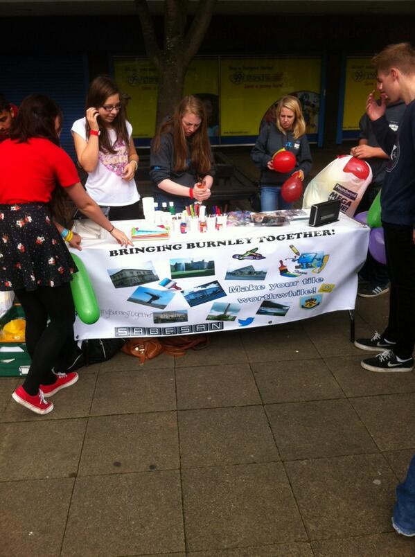 And it begins!! Come down and decorate a tile!! We're outside Mcdonalds! #bringingburnleytogether