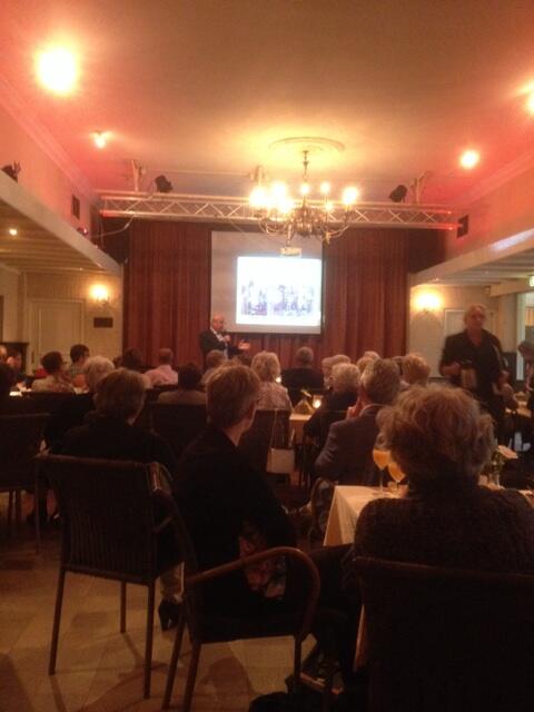 PenningsVught's tweet photo. 125 jaar Lambertuskerk in Cromvoirt met presentatie en lezing in Wapen van Cromvoirt. http://t.co/mFrCacwEaE