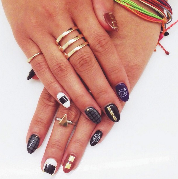 Forever21's tweet photo. If you're ready for Fall put a ring on it. #Excessorize #BlingRing Shop accessories here: http://t.co/g7n1IZrycB http://t.co/cPix2G7xEh