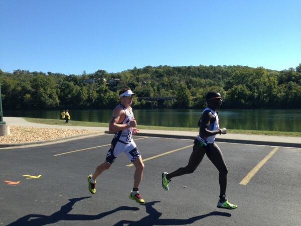 _rossifer's tweet photo. Hey, there's @GCXC13 with “@bhoffmanracing: All alone at mile 10! @REV3TRI Branson! http://t.co/Y5c2NYv9Yt”