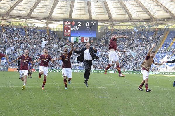 OfficialASRoma's tweet photo. #RomaLazio: check out the match report on our site by clicking on the following link: http://t.co/TZsfyEuLWy http://t.co/4LESOauMm6