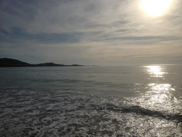 AlbaDoCorbeiro's tweet photo. "@andressuareztwi: Cambia el orden del día. http://t.co/Lhveo2fqXO" a miña plaia, carnota city, a mais bonita do mundo! volve cando quiras!