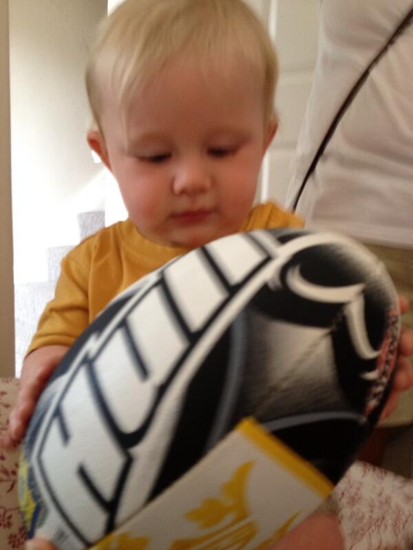ReaMadMAdams's tweet photo. Hulls new signing. @zigiweeble @minimoo13 @SuperLeague http://t.co/z2vHXoq1AV