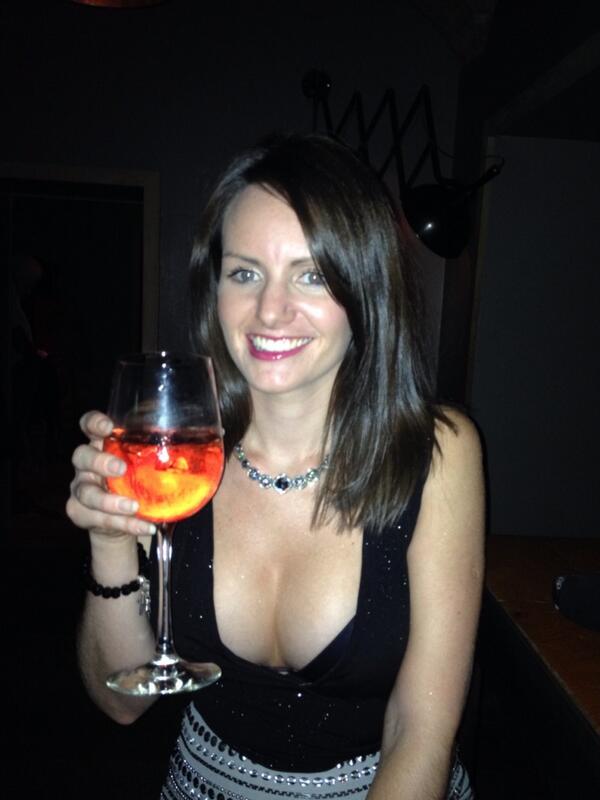 lis_walker's tweet image. #saturdaynite #welldeserved #winetime