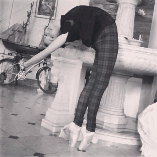 danseverne's tweet image. #dansercestcequilyadeplusbeau